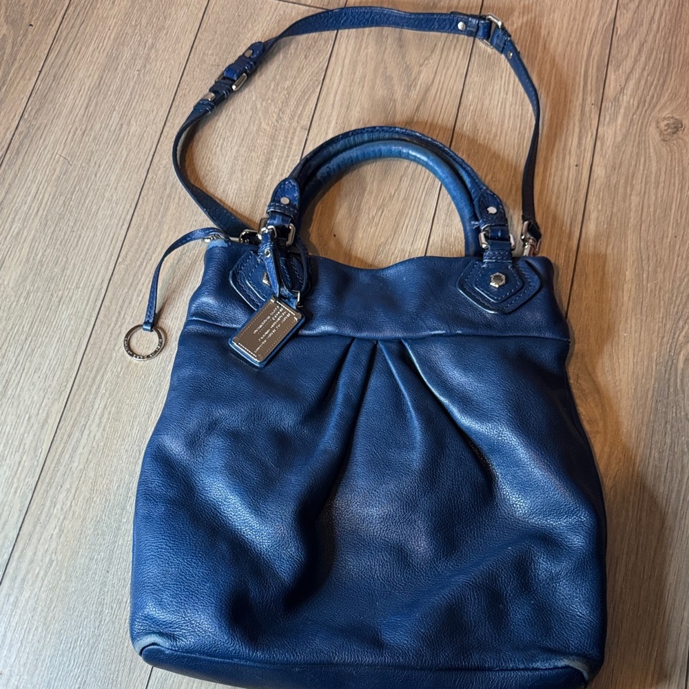 Marc by Marc Jacob’s Navy Blue Leather Handbag/crossbody